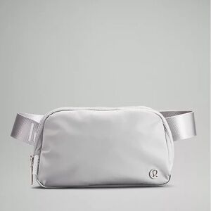 NEW Lululemon Everywhere Belt Bag 1L Color Silver Drop/White